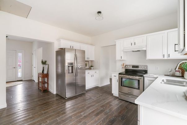 Interior, Kitchen, Stainless Steel Appliances, Wood Texture Flooring