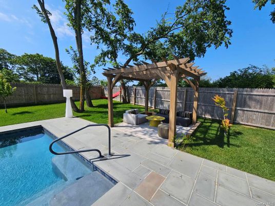 Backyard, Exterior, Pool