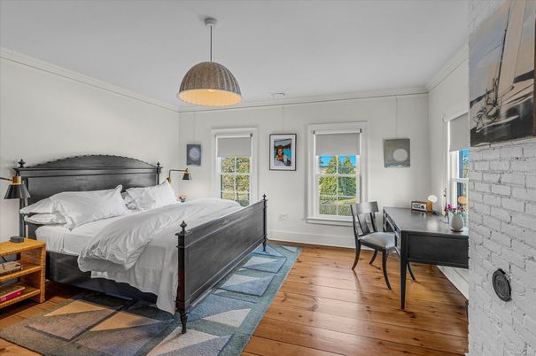 Bedroom, Home Office, Interior, Pendant Lights, Wood Texture Flooring