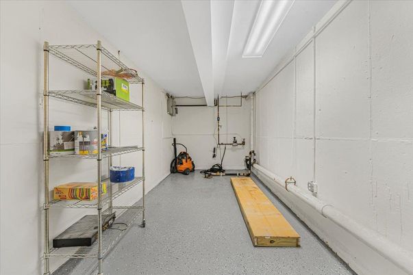 Fitness Equipment, Garage, Interior