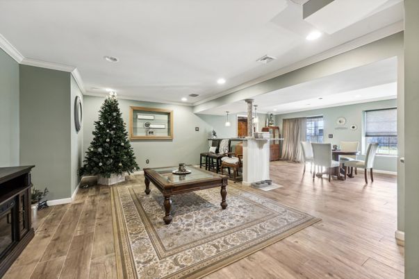 Dining room, Interior, Pendant Lights, Recessed Lighting, Wood Texture Flooring