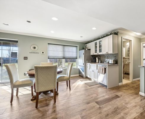 Dining room, Interior, Kitchen, Recessed Lighting, Wood Texture Flooring