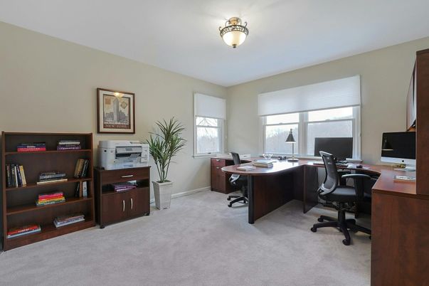Home Office, Interior