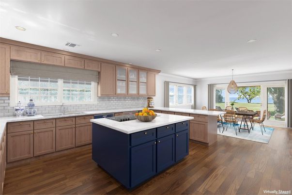 Dining room, Interior, Kitchen, Pendant Lights, Recessed Lighting, Wood Texture Flooring