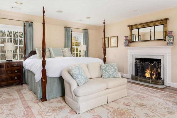 Bedroom, Fireplace, Interior, Recessed Lighting, Wood Texture Flooring