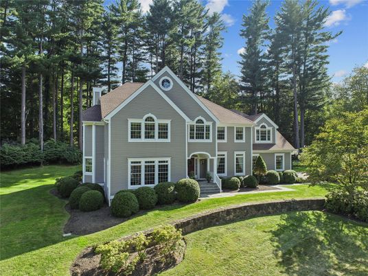 Backyard, Exterior, Facade, Farmhouse
