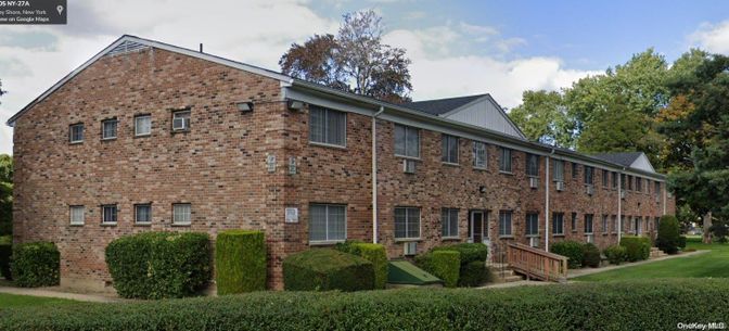 Exterior, Facade, Brick Facade, Condo Building