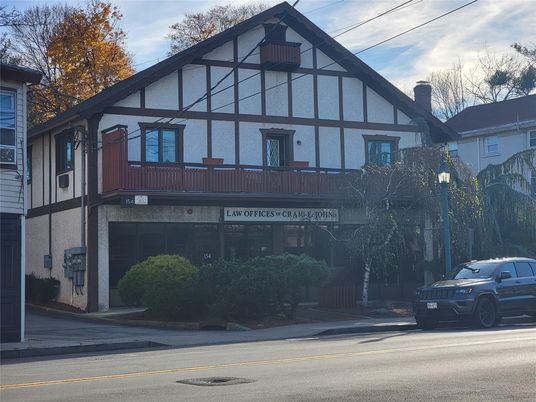 Exterior, Facade, Tudor Revival