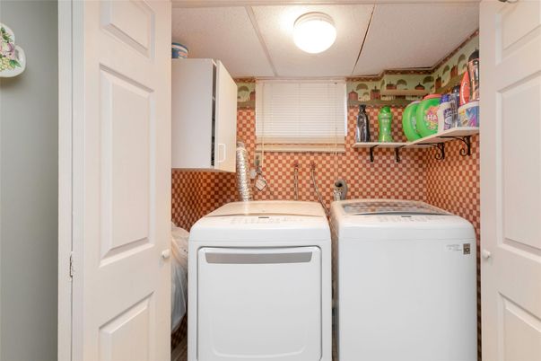 Interior, Utility Closets, Washer