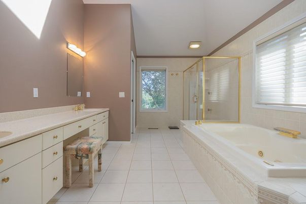 Bathroom, Dual Sink Vanities, Glass Shower, Interior