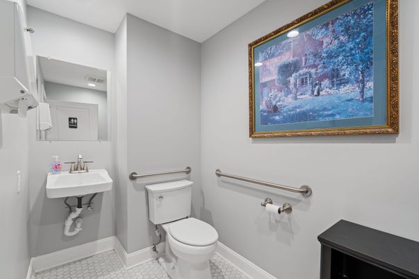 Bathroom, Interior, Recessed Lighting