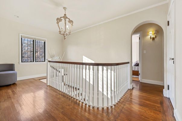 Chandelier, Interior, Wood Texture Flooring