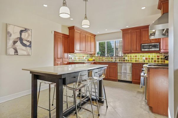 Interior, Kitchen, Pendant Lights, Recessed Lighting, Stainless Steel Appliances