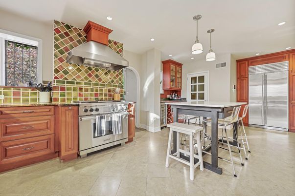 Interior, Kitchen, Pendant Lights, Recessed Lighting, Stainless Steel Appliances