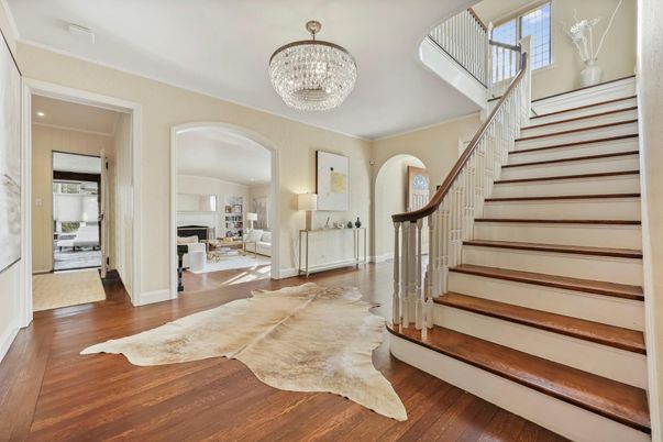 Chandelier, Interior, Wood Texture Flooring
