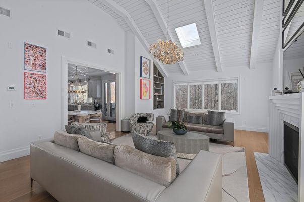 Chandelier, Dining room, Fireplace, Interior, Living room, Pendant Lights, Wood Texture Flooring