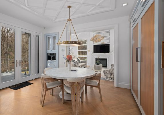 Dining room, Fireplace, Interior, Pendant Lights, Recessed Lighting, Wood Texture Flooring