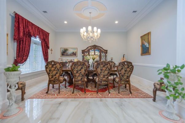 Chandelier, Dining room, Interior, Marble, Recessed Lighting