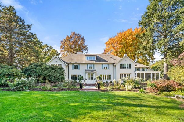 Backyard, Exterior, Facade, French Provincial