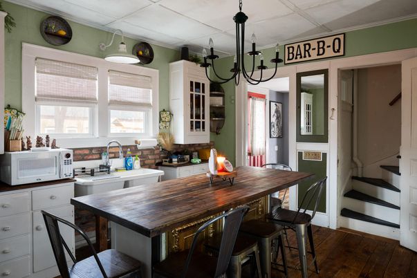 Chandelier, Dining room, Interior, Kitchen, Wood Texture Flooring