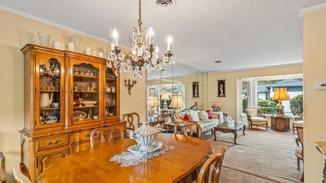Chandelier, Dining room, Interior, Living room