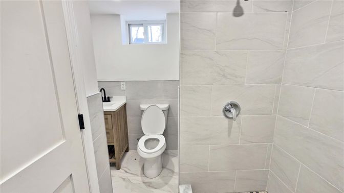 Bathroom, Interior, Marble, Marble Walls