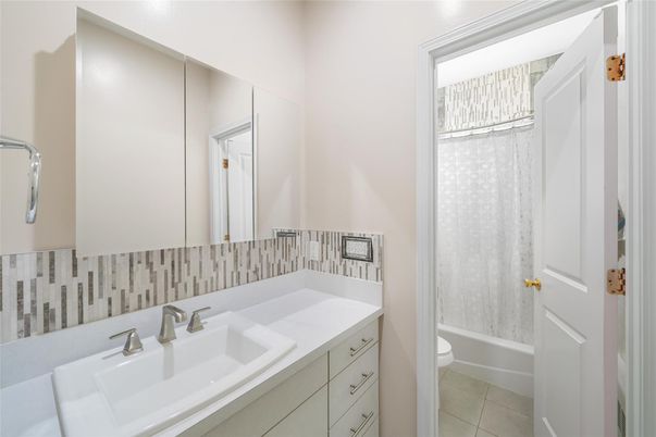 Bathroom, Interior