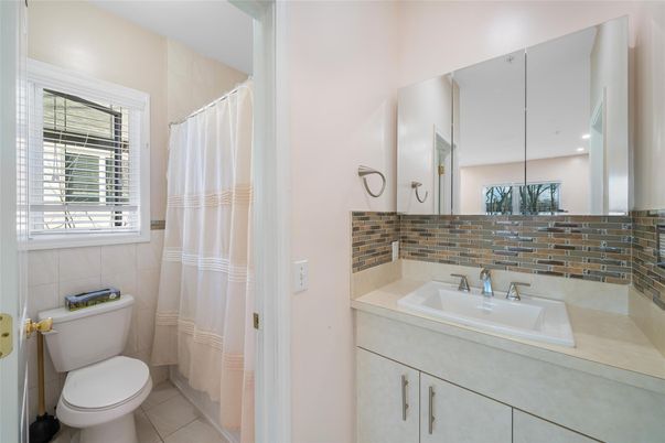 Bathroom, Interior