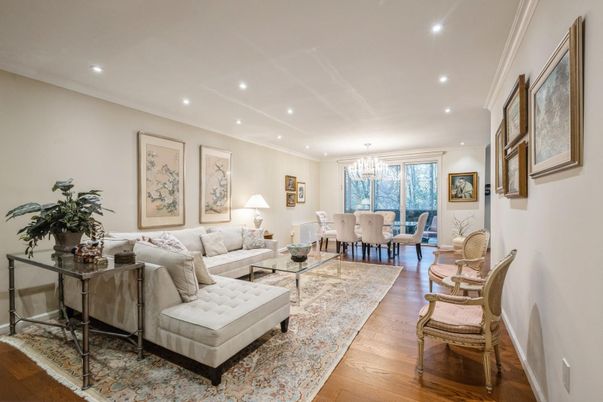 Chandelier, Dining room, Interior, Living room, Recessed Lighting, Wood Texture Flooring