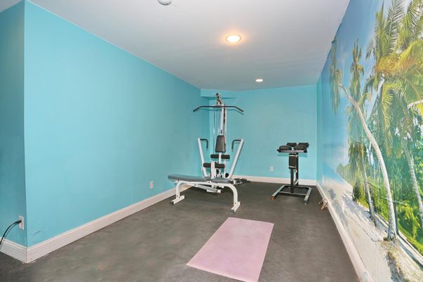 Fitness Equipment, Interior, Recessed Lighting