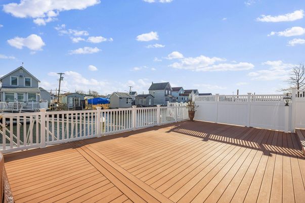 Exterior, Wood Texture Flooring