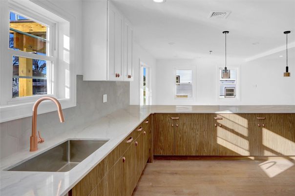 Interior, Kitchen, Pendant Lights, Recessed Lighting, Wood Texture Flooring