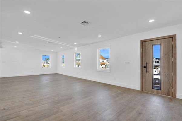 Empty room, Interior, Recessed Lighting, Wood Texture Flooring
