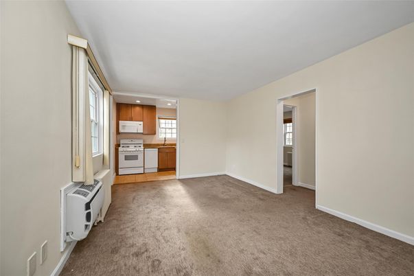Empty room, Interior, Kitchen, Recessed Lighting