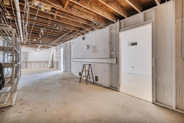 Interior, Wooden Beams