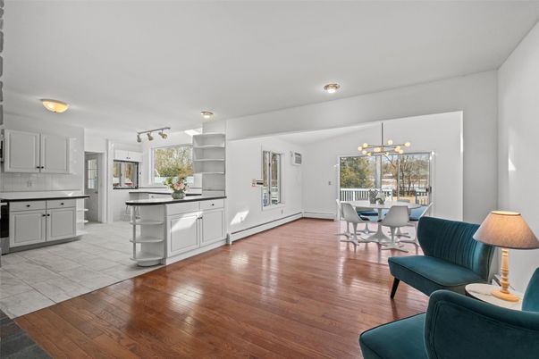 Dining room, Interior, Kitchen, Pendant Lights, Wood Texture Flooring