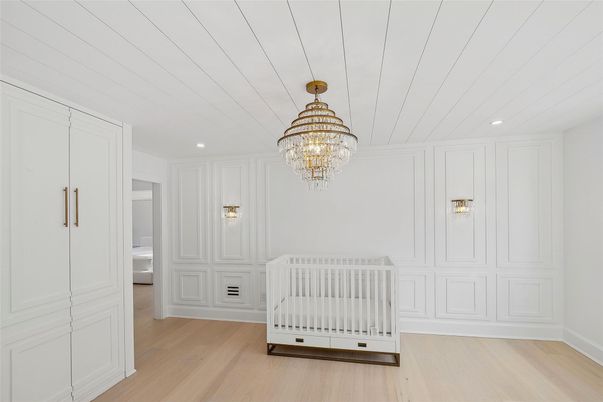 Chandelier, Interior, Recessed Lighting, Wood Texture Flooring