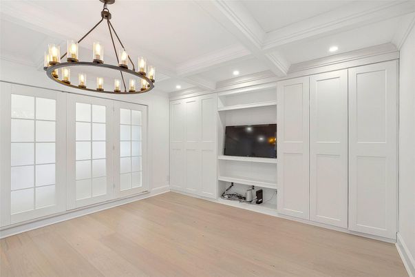 Chandelier, Interior, Recessed Lighting, Wood Texture Flooring