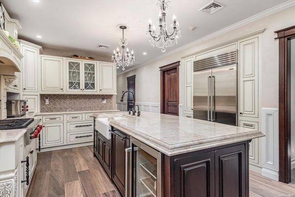 Chandelier, Interior, Kitchen, Recessed Lighting, Stainless Steel Appliances, Wood Texture Flooring