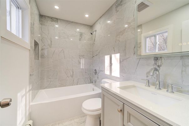 Bathroom, Interior, Marble, Marble Walls, Recessed Lighting