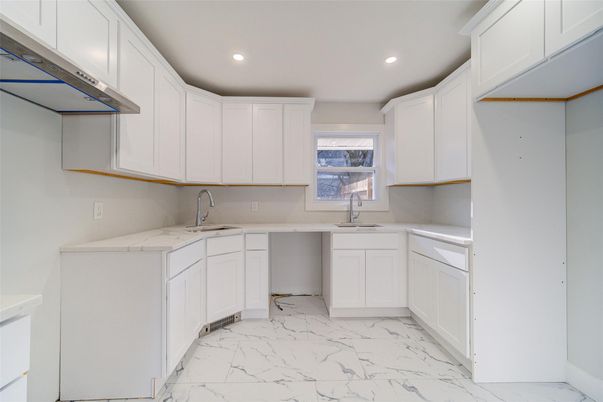 Interior, Kitchen, Marble, Recessed Lighting