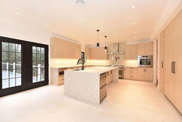 Interior, Kitchen, Pendant Lights, Recessed Lighting, Stainless Steel Appliances