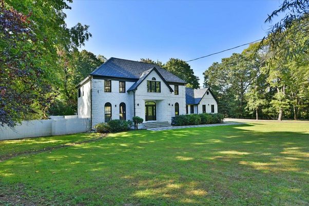 Backyard, Exterior, Facade, French Provincial