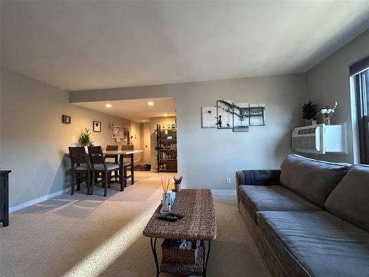 Dining room, Interior, Living room, Recessed Lighting