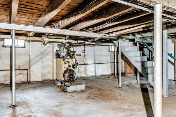Interior, Wooden Beams