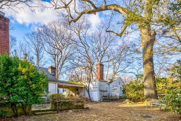 Backyard, Detached Garage, Exterior