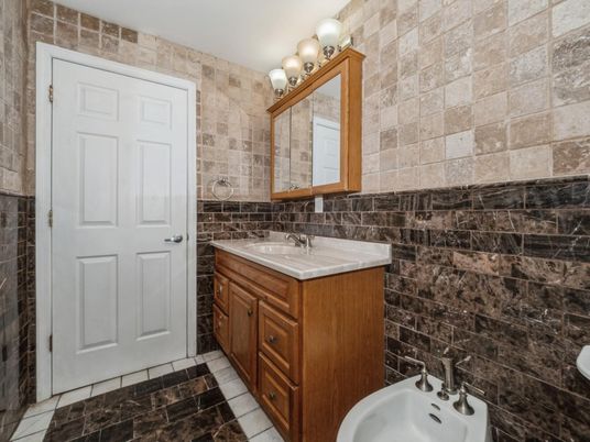 Bathroom, Interior, Stone Walls