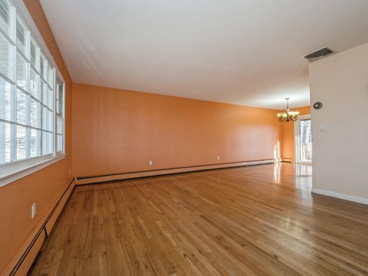 Chandelier, Empty room, Interior, Wood Texture Flooring