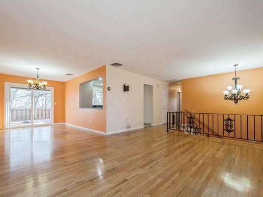 Chandelier, Empty room, Interior, Wood Texture Flooring