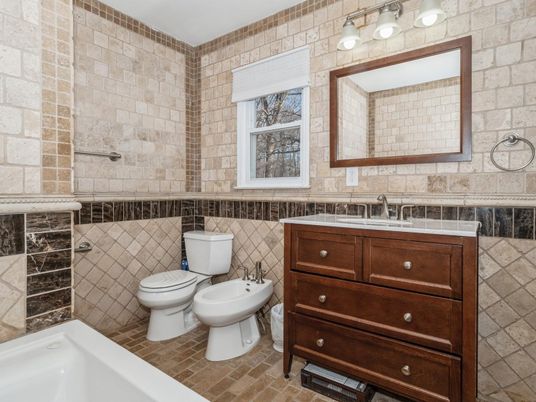 Bathroom, Interior, Stone Walls